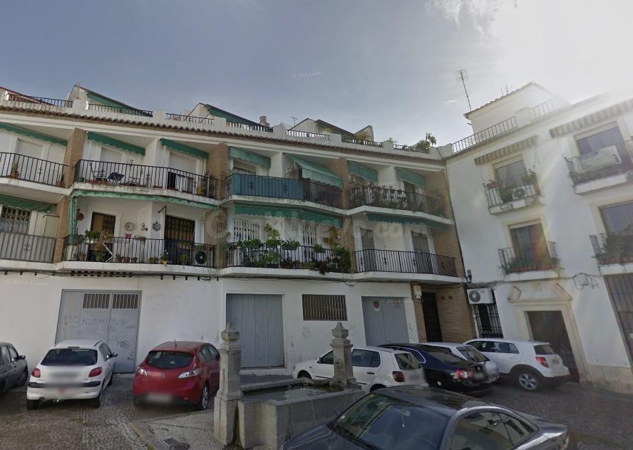 VIVIENDA EN CÓRDOBA