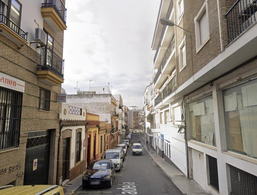 VIVIENDA EN HUELVA
