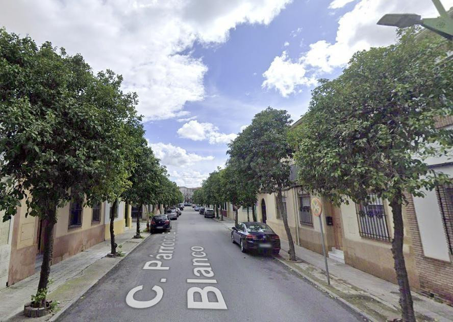 VIVIENDA EN CÓRDOBA