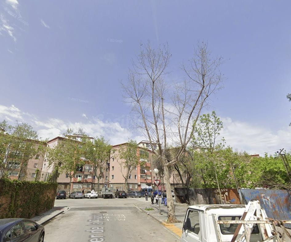 PISO EN BADALONA