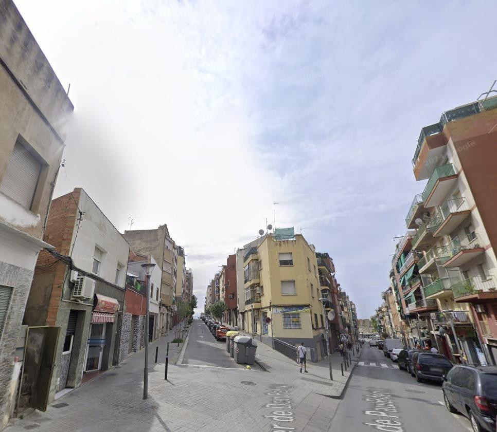 PISO EN BADALONA