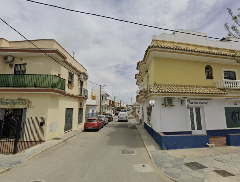 VIVIENDA EN CHIPIONA