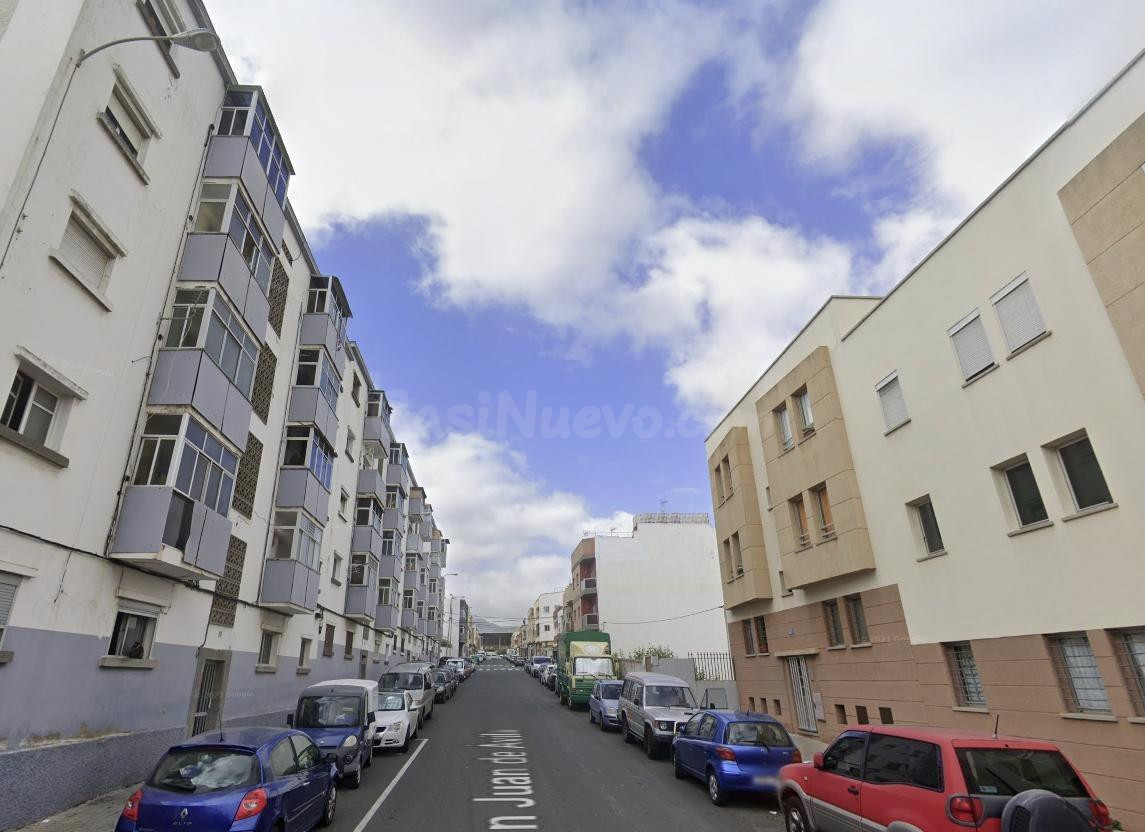VIVIENDA EN LAS PALMAS