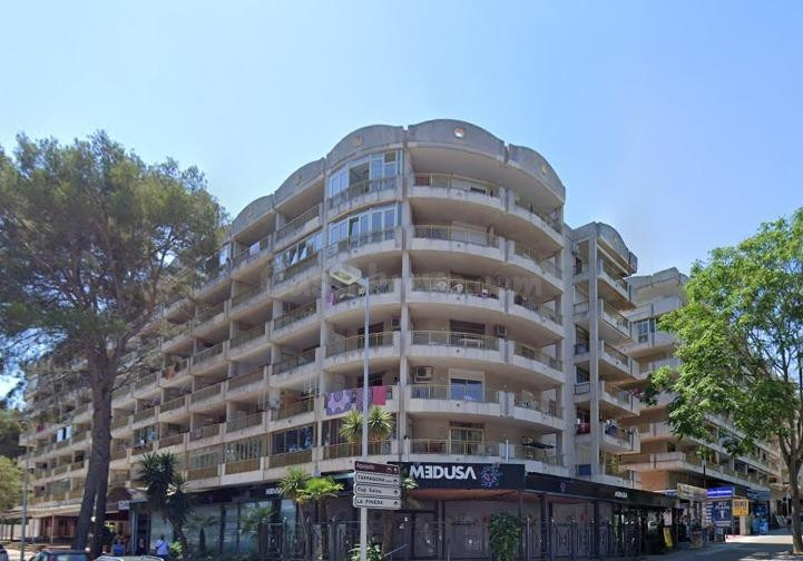 VIVIENDA EN SALOU