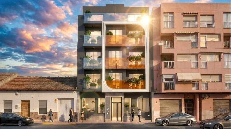 Apartamentos de nueva construcción con piscina en la azotea, a unos 600 metros de la playa en Guardamar del Segura