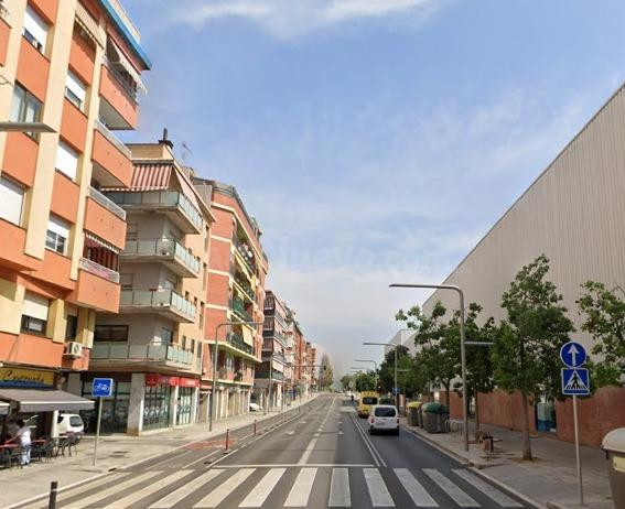 VIVIENDA EN GAVA