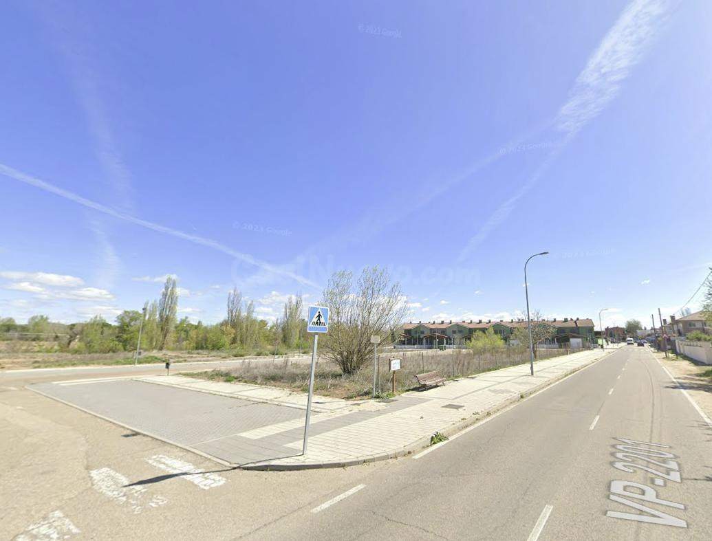 ADOSADO EN TUDELA DE DUERO