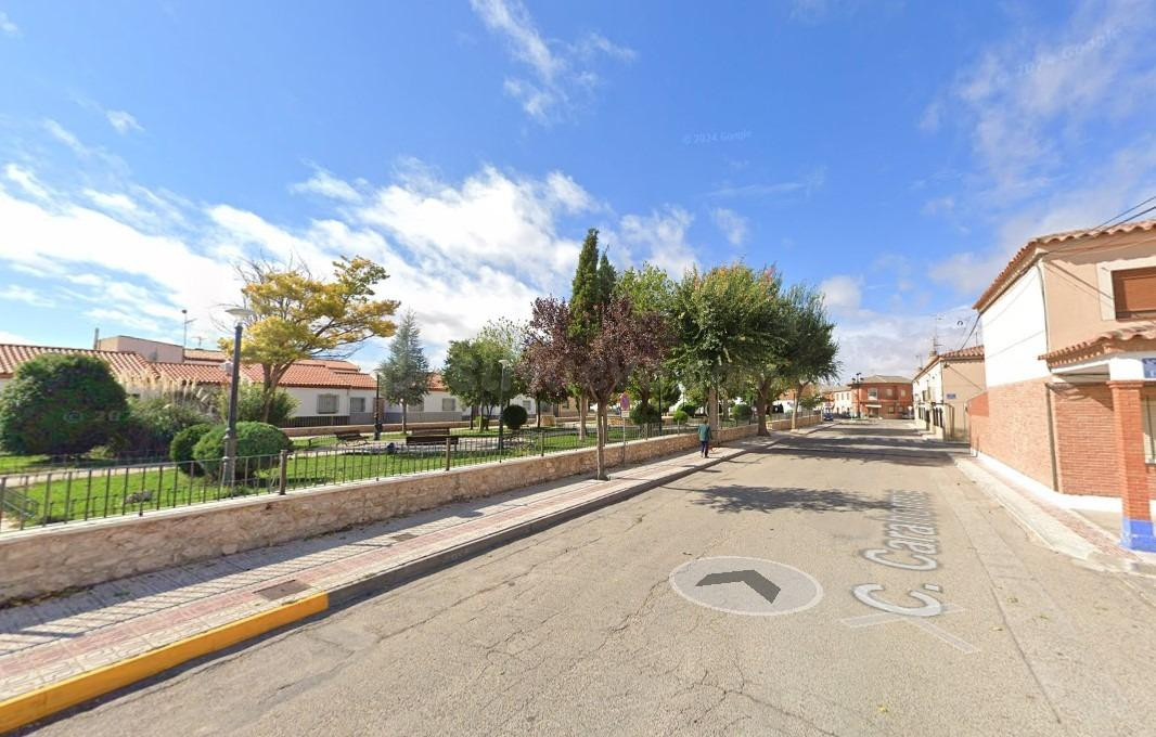 VIVIENDA EN LA GUARDIA (TOLEDO)