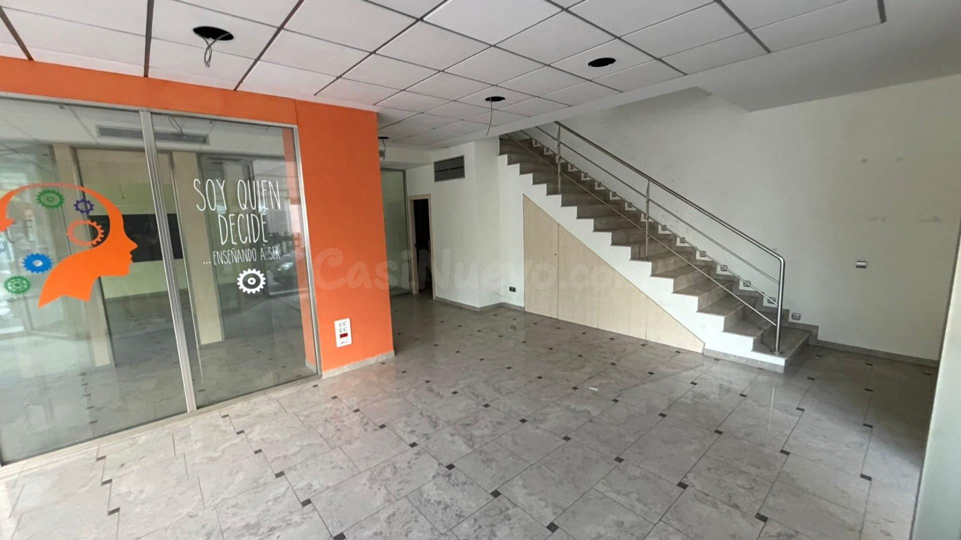 Local Comercial en Alquiler en la Zona Hospital Provincial d - foto 3