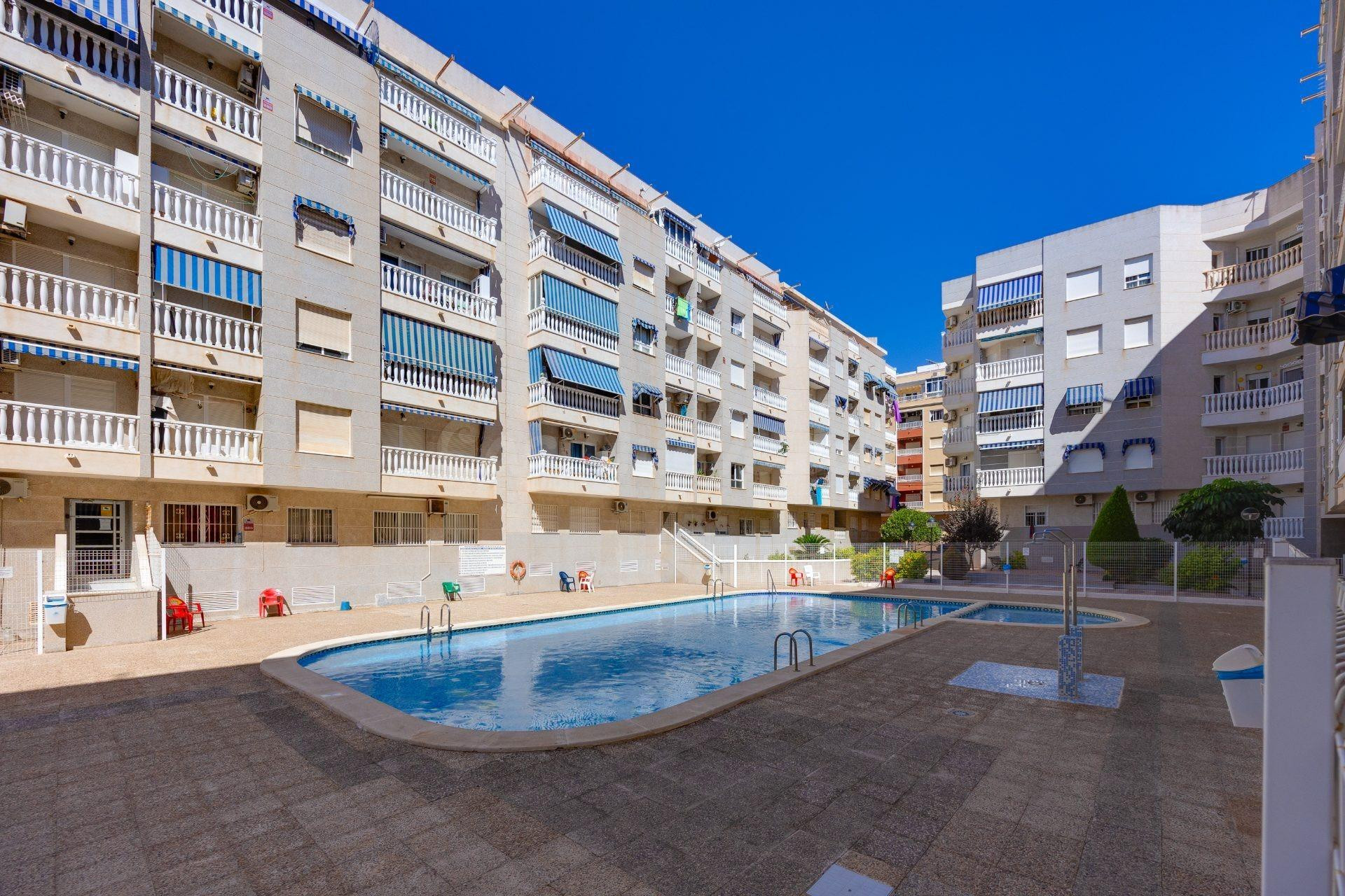 Apartamento 2 dormitorios en Centro de Torrevieja