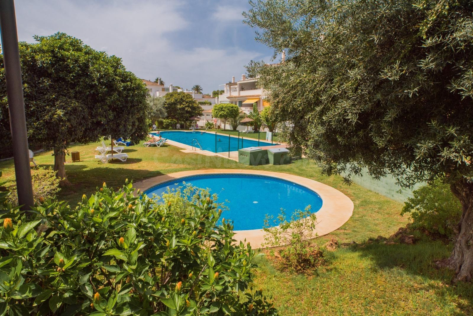 FANTÁSTICO PISO EN RÍO REAL – MARBELLA