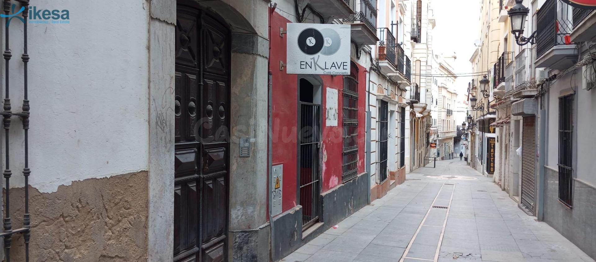 Venta de Local comercial en Badajoz