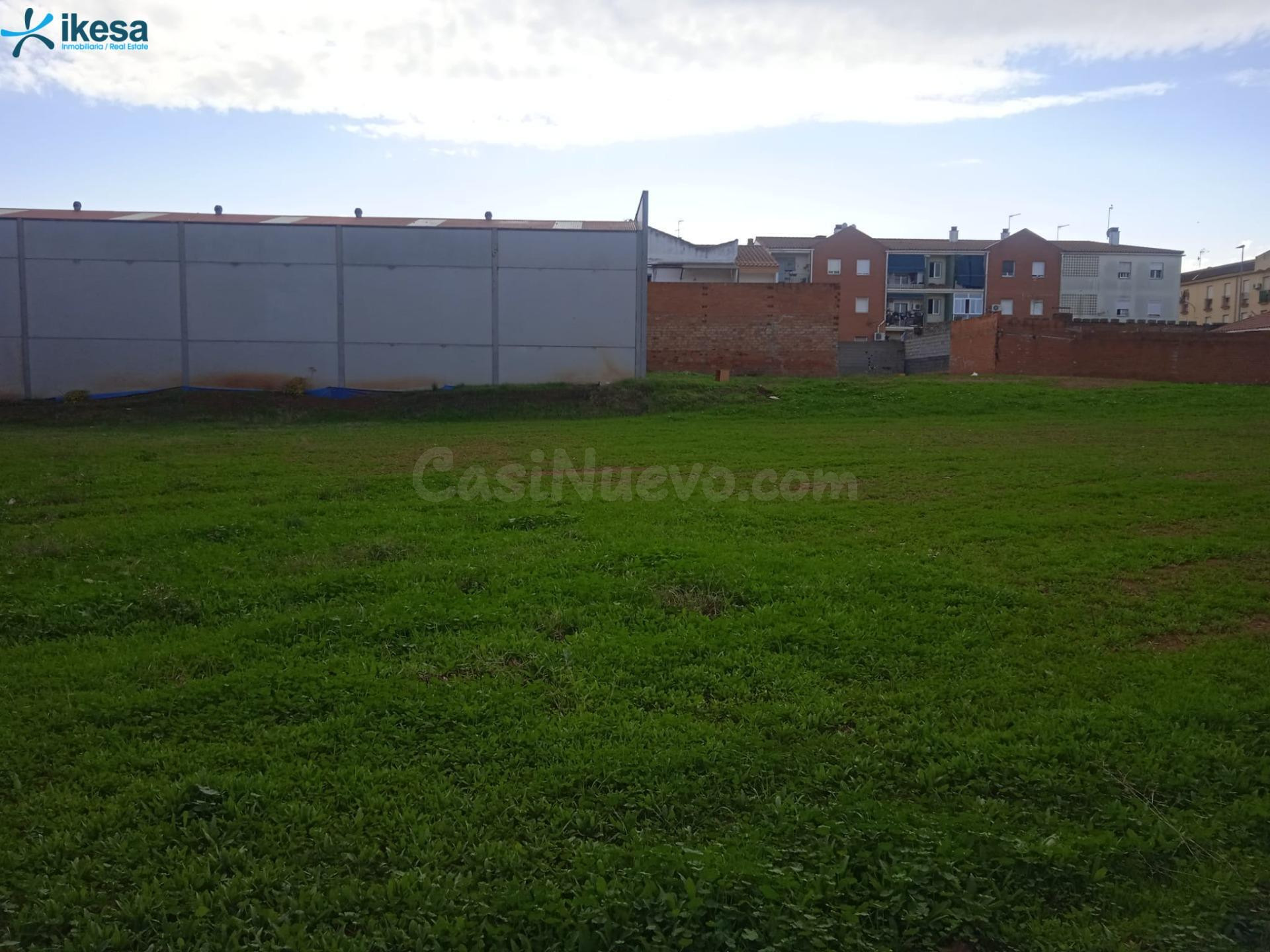 Venta de Suelo Urbano Residencial en Calle OLIVENZA Nº 14 Do - foto 2
