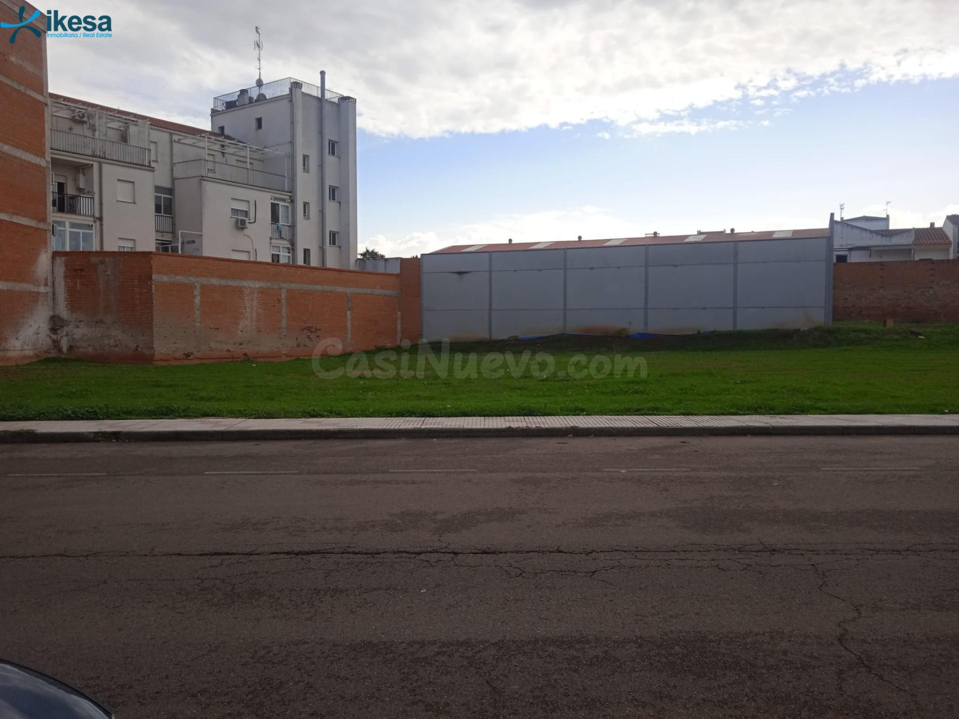 Venta de Suelo Urbano Residencial en Calle OLIVENZA Nº 14 Do - foto 4
