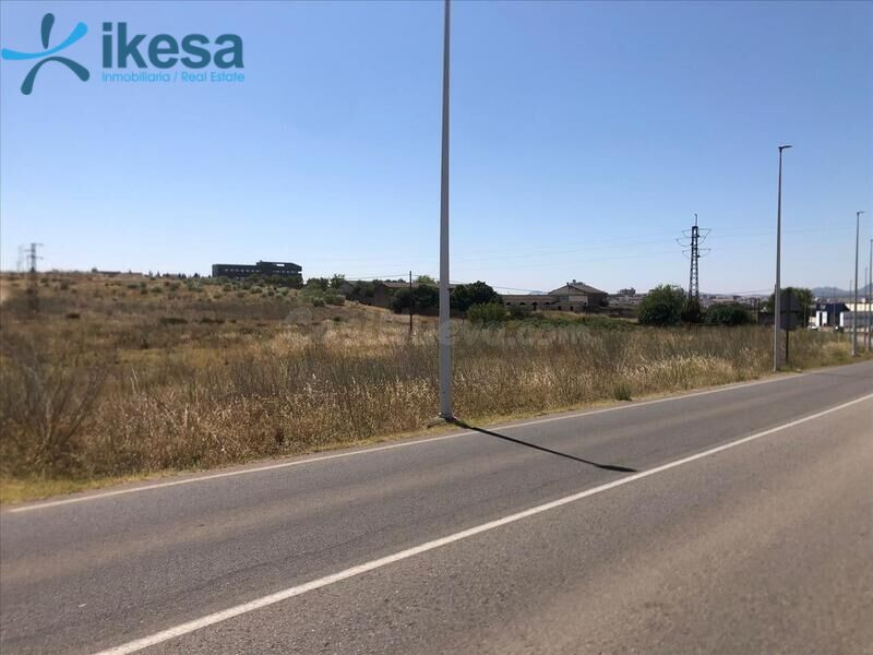 Venta de Suelo Urbano Terciario en Avenida del Lago, Mérida  - foto 2