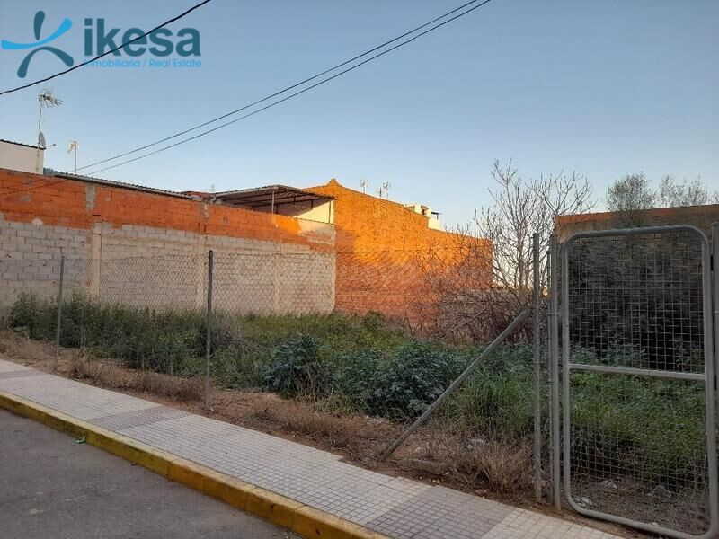 Venta de Suelo Urbano Residencial en C/MANZANEDA - Badajoz