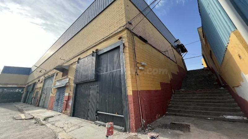 Nave industrial 430m² en venta - Ceuta