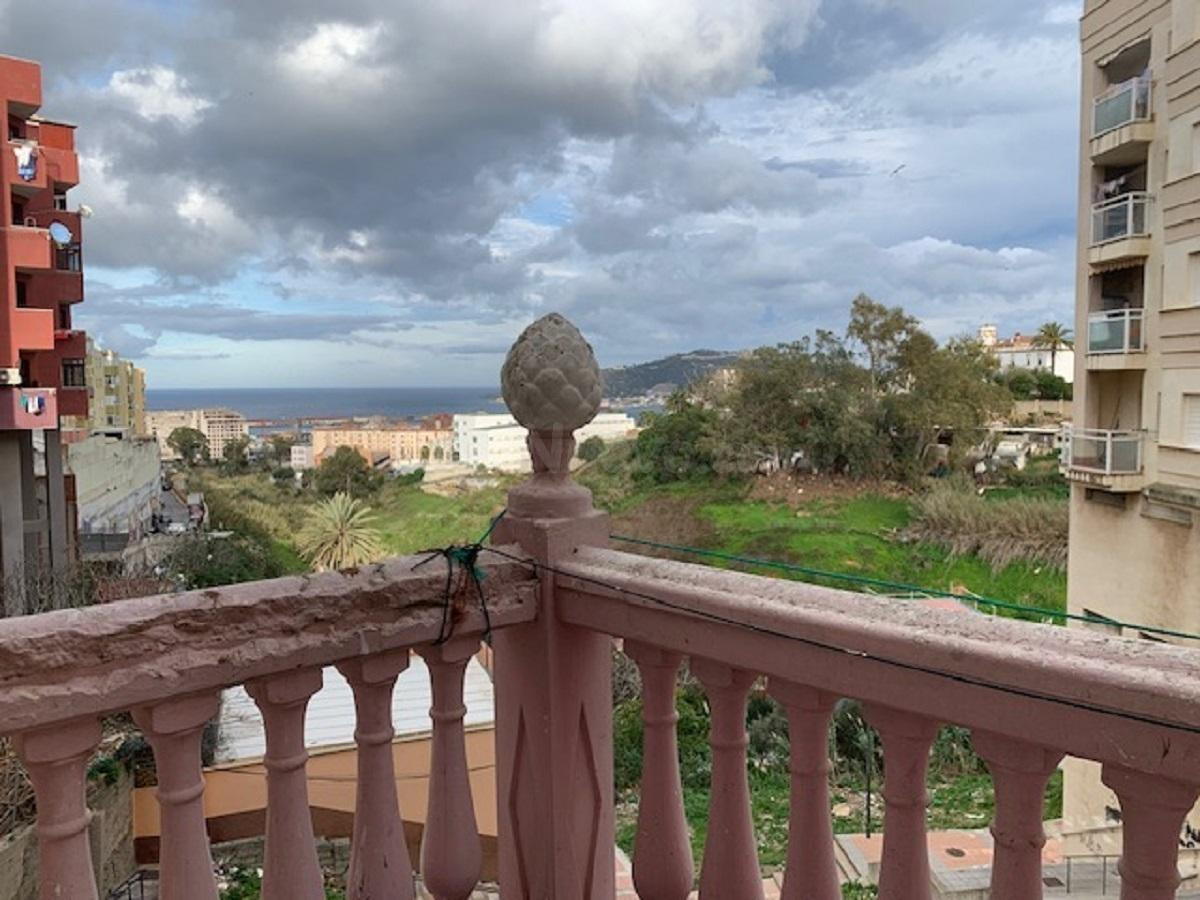 Piso 2 habitaciones 91m² en venta - Ceuta