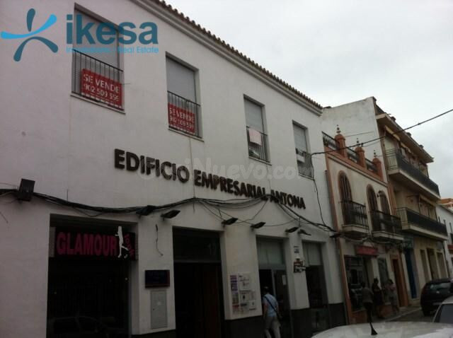 VENTA DE GARAJE EN LA PALMA DEL CONDADO