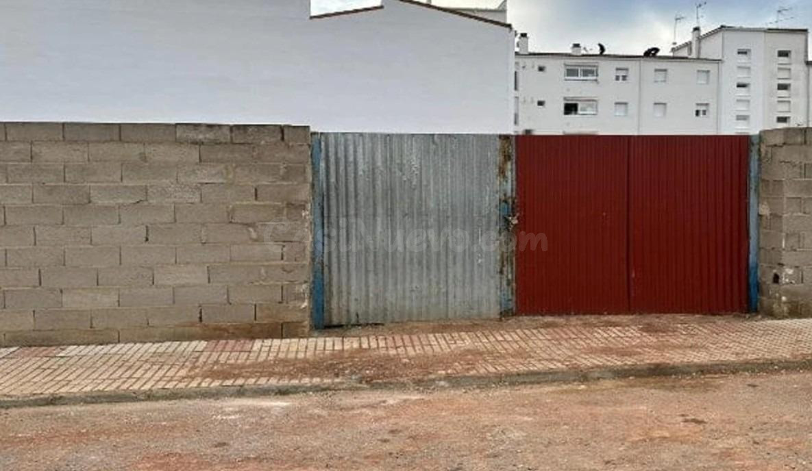 PARCELA EN VENTA EN DON BENITO - foto 2