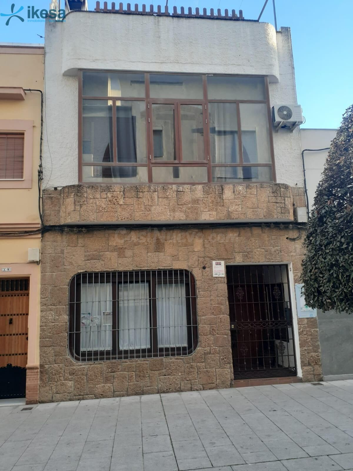EDIFICIO CALLE SANTA ANA- DOS HERMANAS