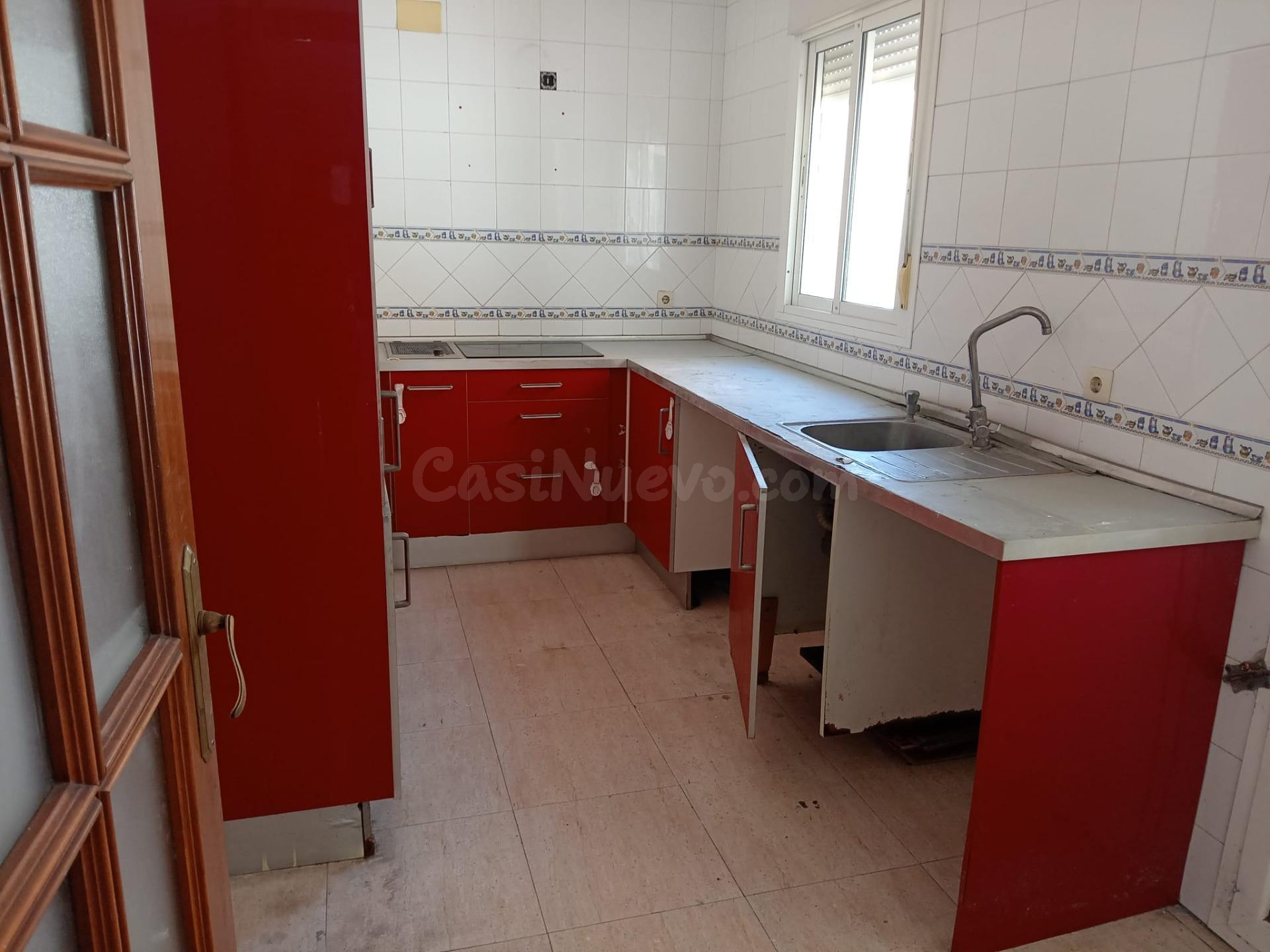 Venta de casa adosada en Rociana del Condado, Huelva. - foto 5