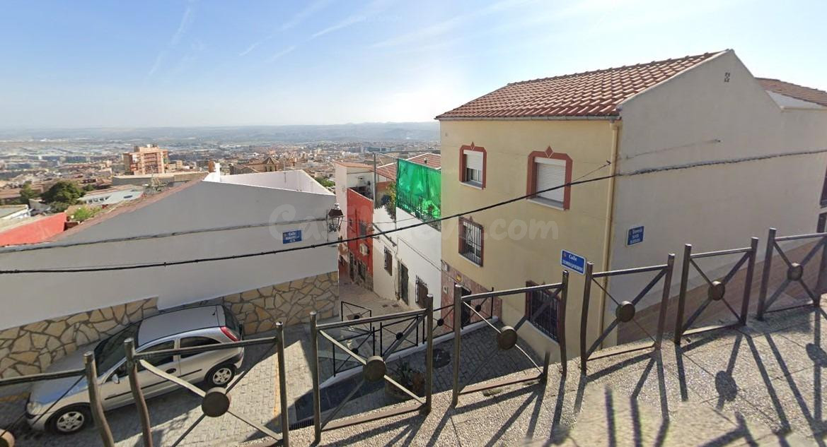 Venta de Casa en Jaén. Activo Inmobiliario Sin Posesión. No se puede Visitar.