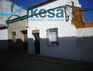 VENTA DE CASA EN TRIGUEROS, HUELVA. ACTIVO INMOBILIARIO SIN POSESIÓN, NO SE PUEDE VISITAR.