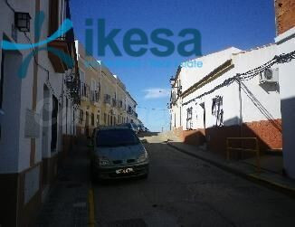 VENTA DE CASA EN TRIGUEROS, HUELVA. ACTIVO INMOBILIARIO SIN  - foto 3