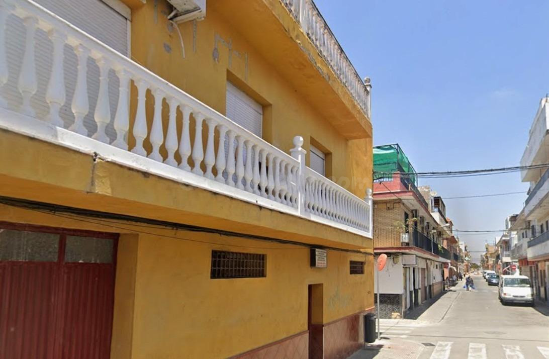 VENTA DE PISO SIN POSESIÓN EN ZONA PALMETE (SEVILLA)