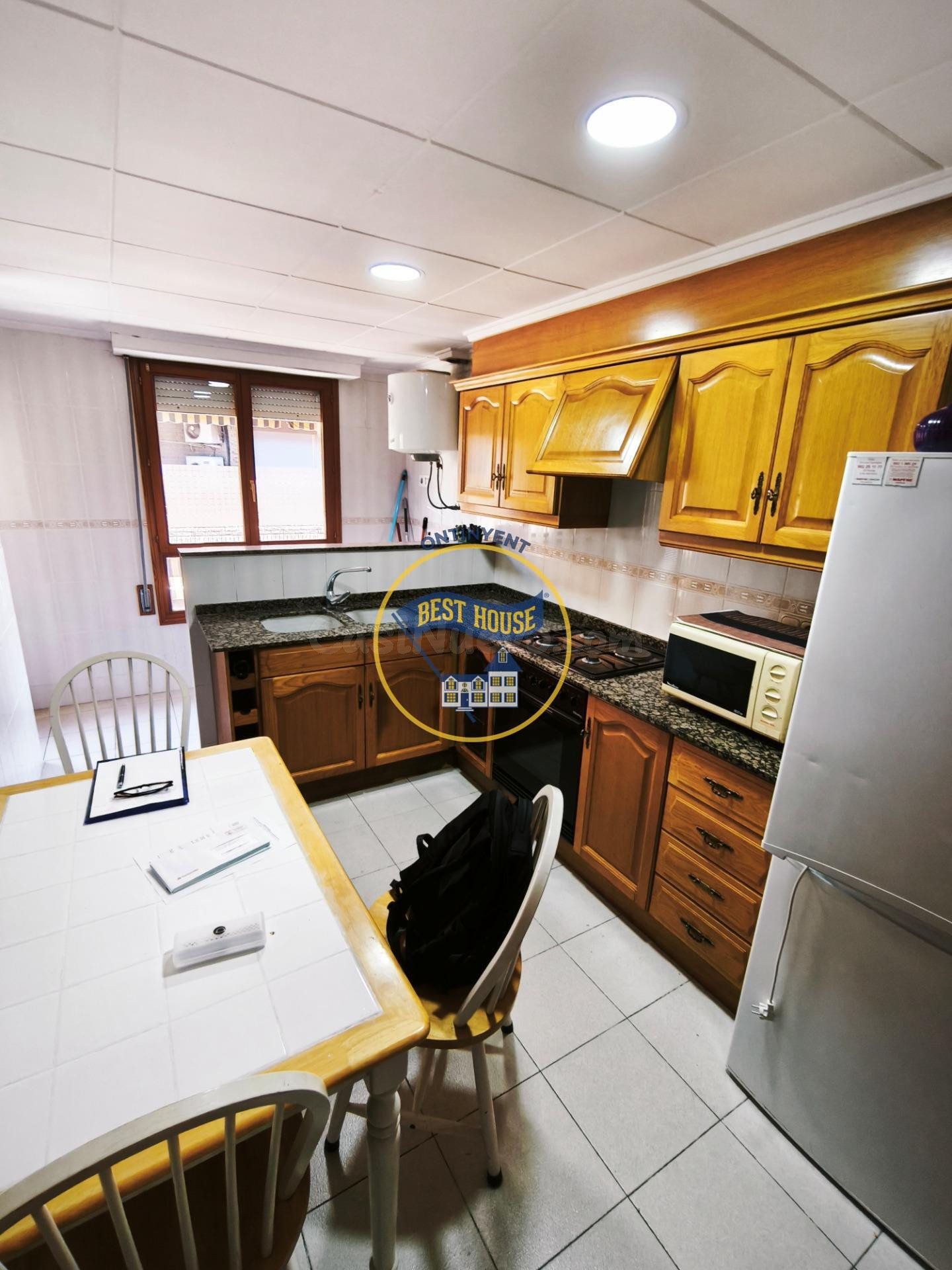 ¡¡OPORTUNIDAD!! PISO MUY LUMINOSO CON TRASTERO Y COCHERA EN  - foto 3