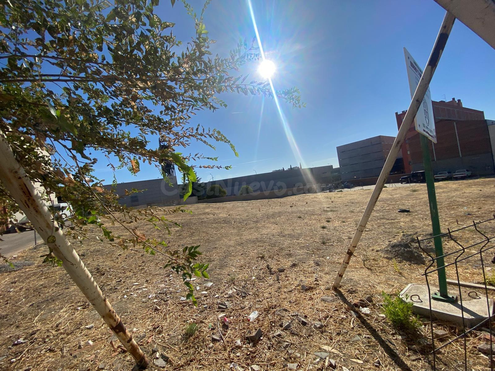 TERRENO INDUSTRIAL EN ALQUILER – 2.200 m2 – EXCELENTE UBICAC - foto 5