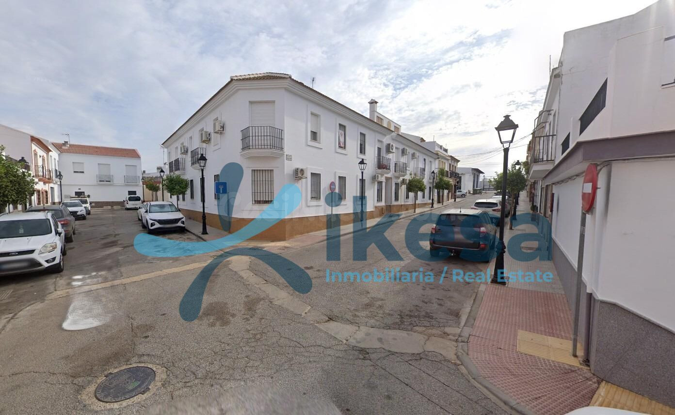 VENTA DE PISO LUCENA DEL PUERTO (HUELVA). ACTIVO INMOBILIARIO SIN POSESIÓN, NO VISITABLE.