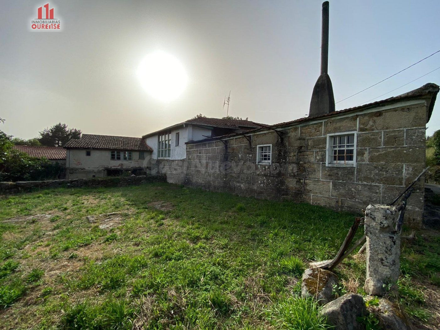 SE VENDE CASA PARA REFORMAR EN LA ZONA DE VILAMARIN - foto 4