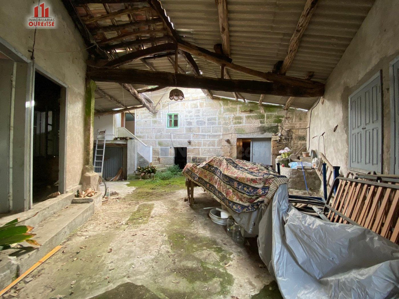 SE VENDE CASA PARA REFORMAR EN LA ZONA DE VILAMARIN - foto 5
