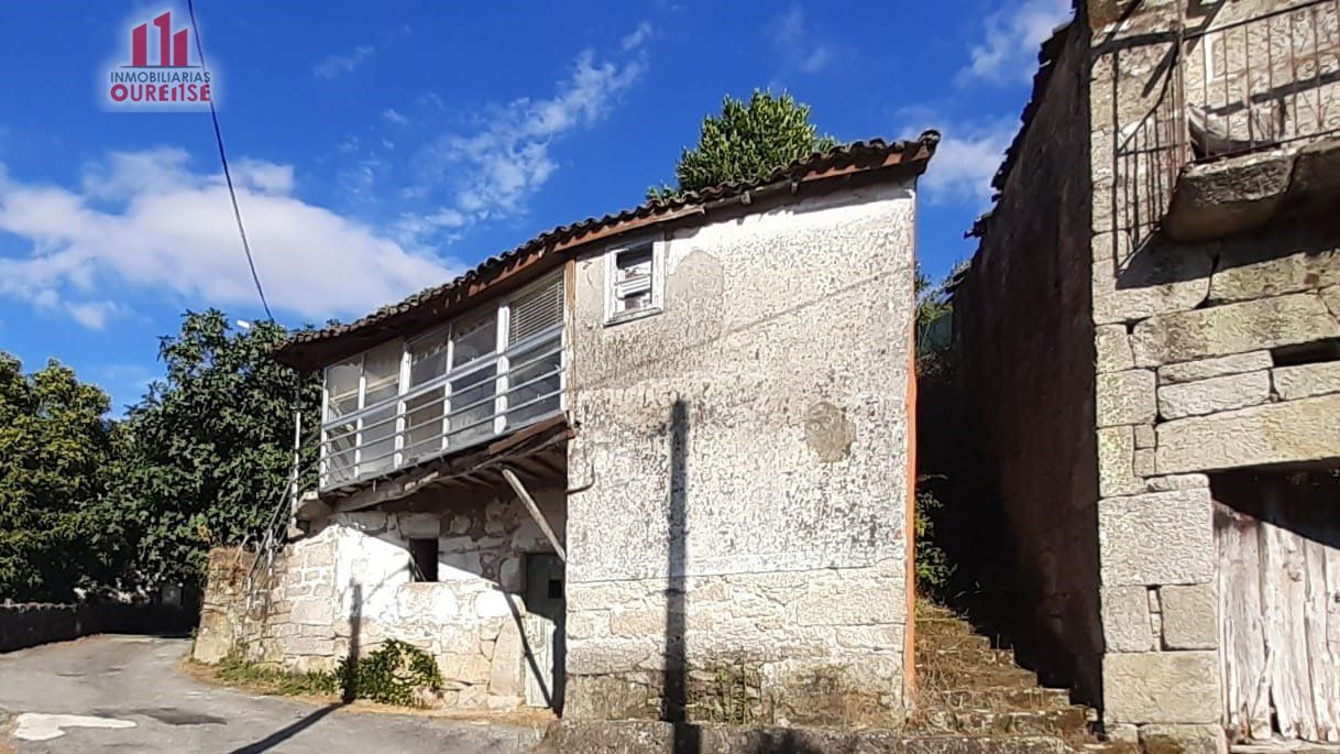 CASA DE PIEDRA SITA EN LA ZONA DE VILAMARIN, A 15 MINUTOS DE - foto 3