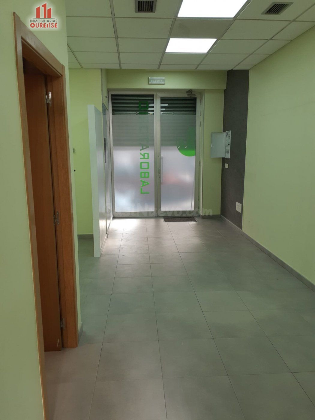 SE VENDE LOCAL EN LA ZONA DE MARIÑAMANSA