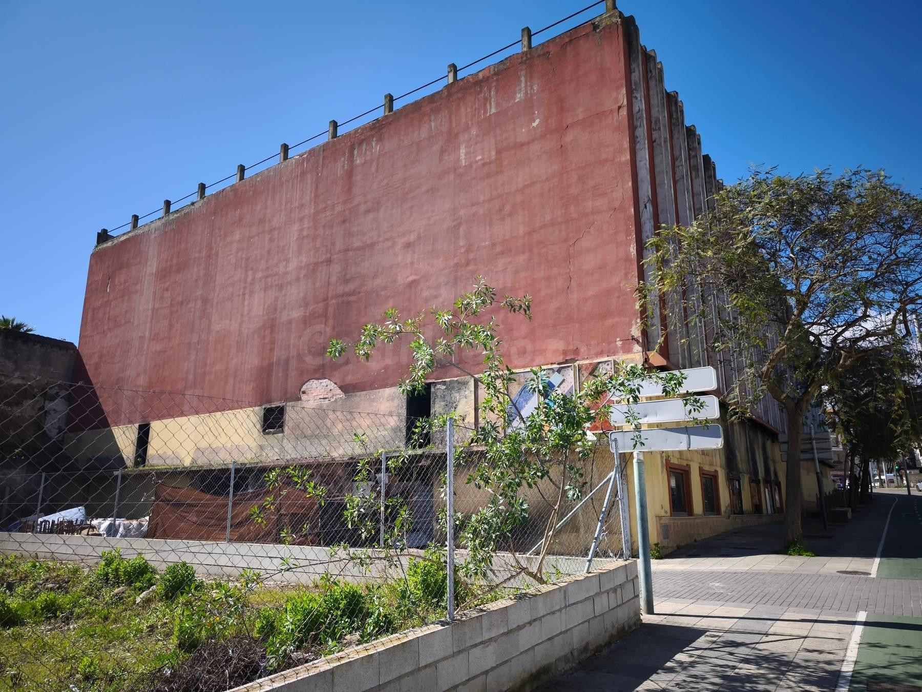 Local comercial de gran superficie – Oportunidad de inversión