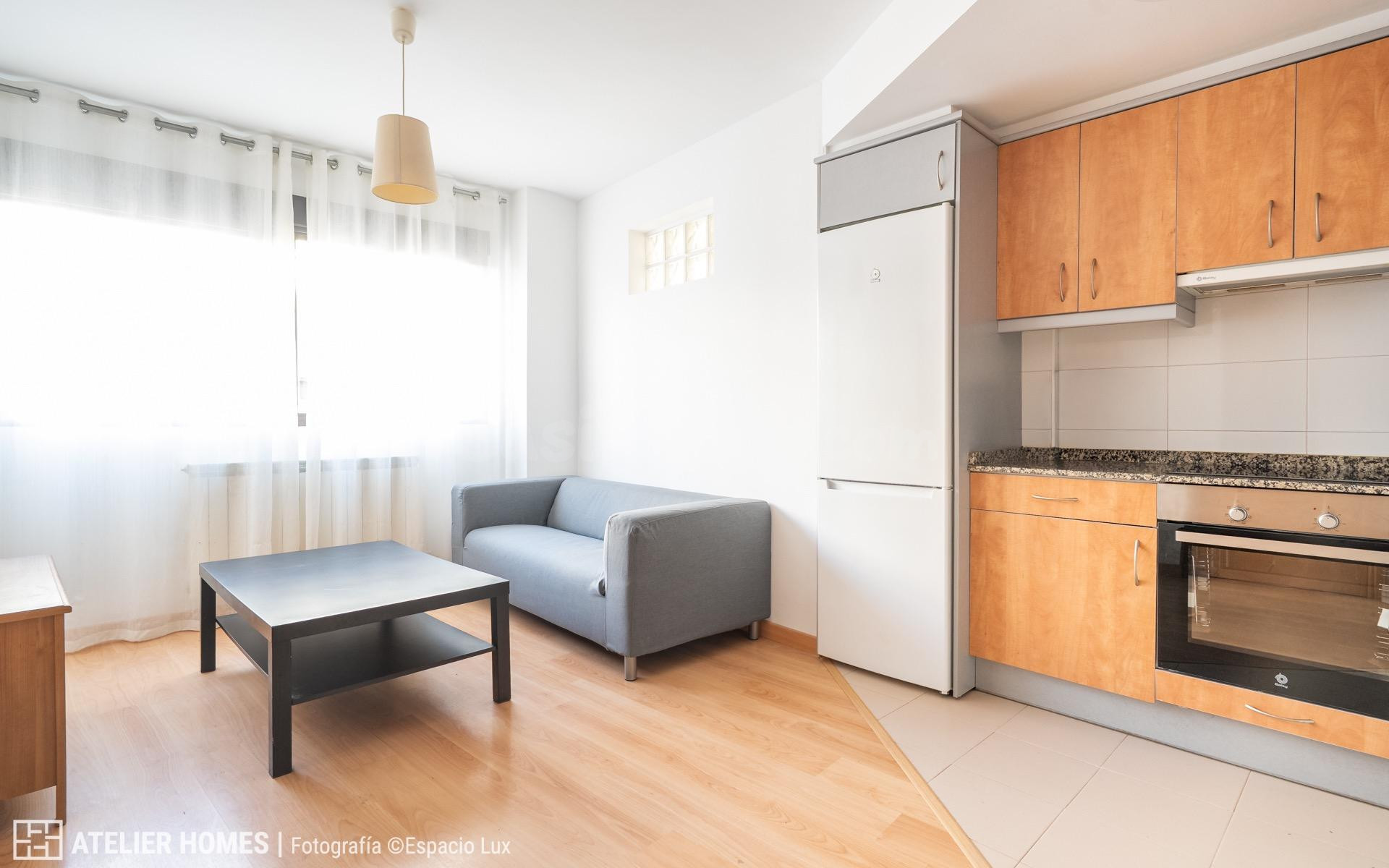 Apartamento de 2 dormitorios con garaje y trastero en Valdefierro
