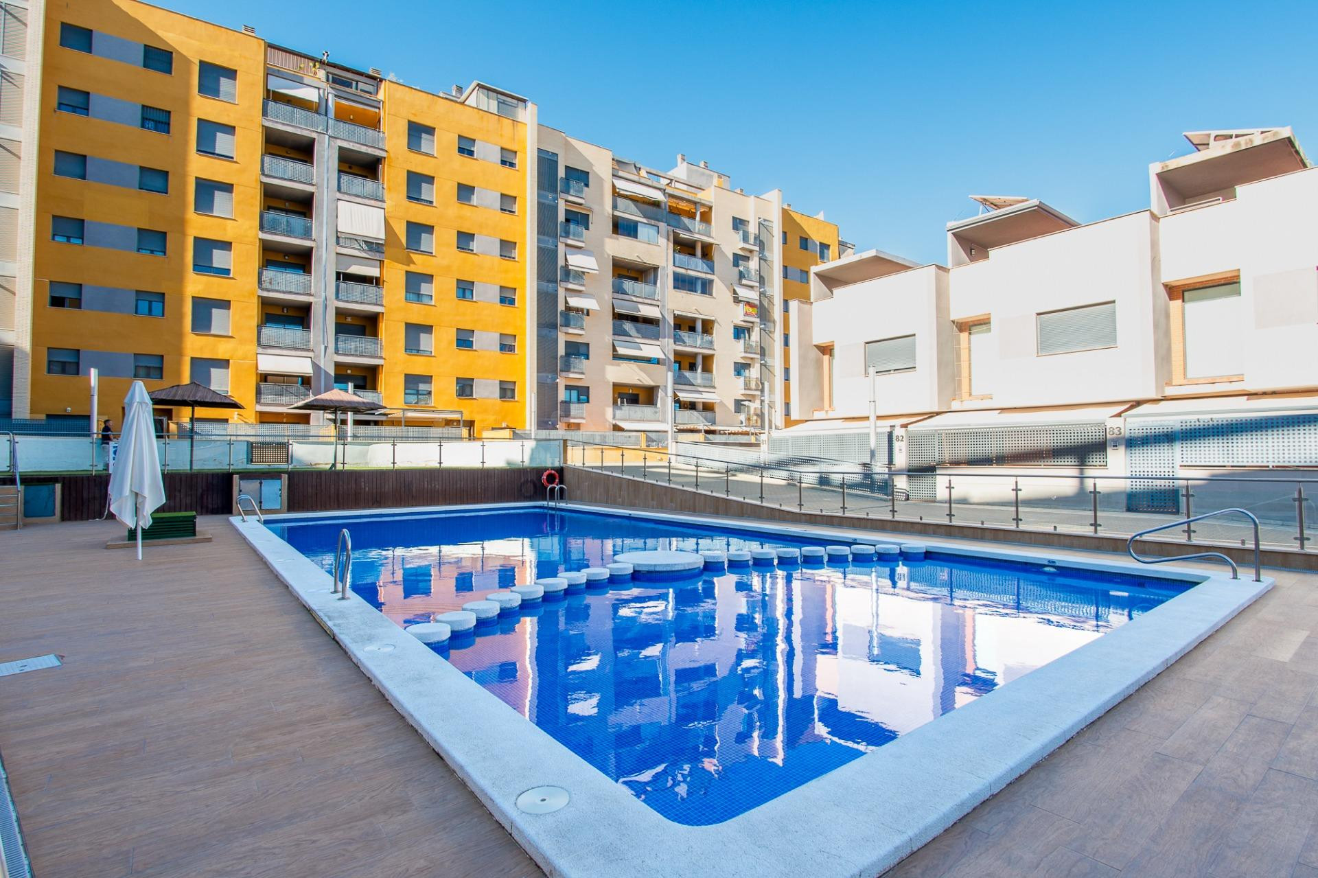 TU HOGAR EN CABEZO DE TORRES EN RESIDENCIAL CON PISCINA