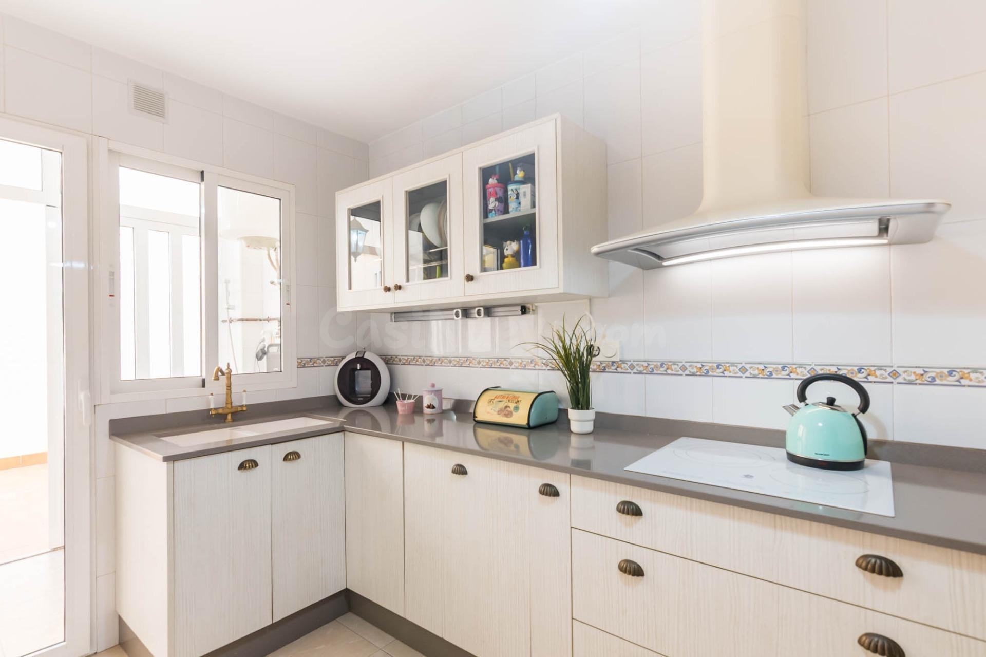 ¡PISO EN VENTA EN CEUTÍ CON GRAN PATIO! - foto 4