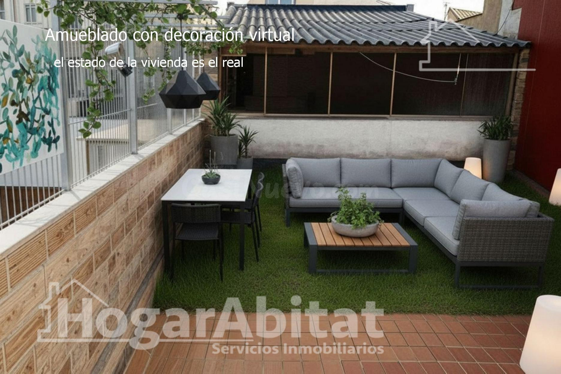 AMPLIA CASA CON TERRAZA Y BALCÓN PARA HACER A TU GUSTO