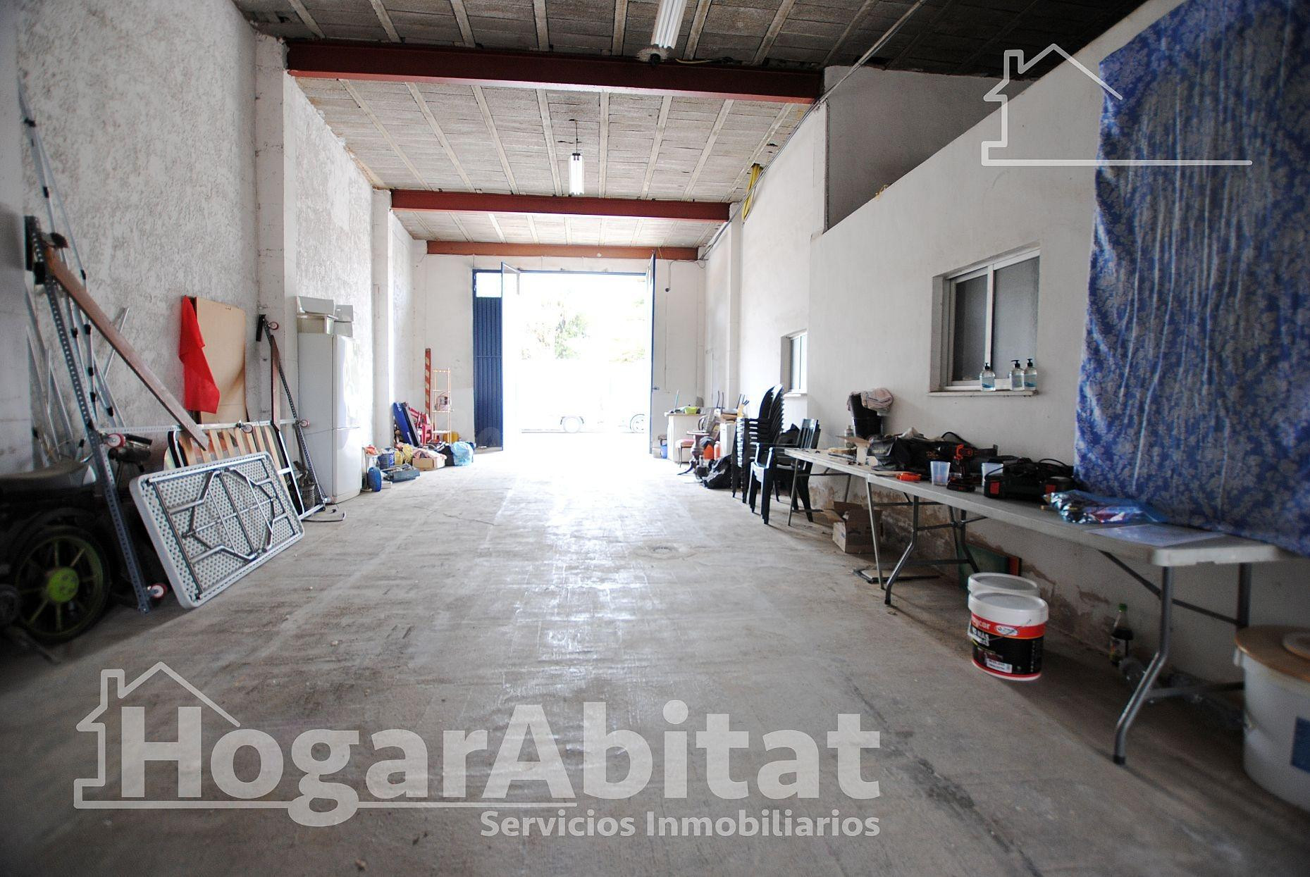 AMPLIO LOCAL COMERCIAL CON GARAJE - foto 3