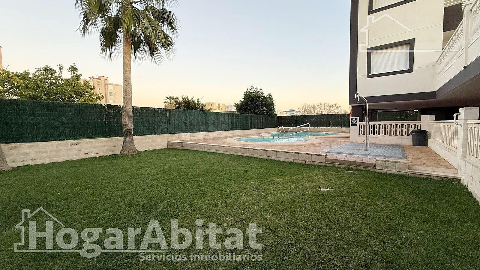 ¡PLAYA DE PILES! ALTO Y ACOGEDOR EN RESIDENCIAL CON PISCINA Y TERRAZA
