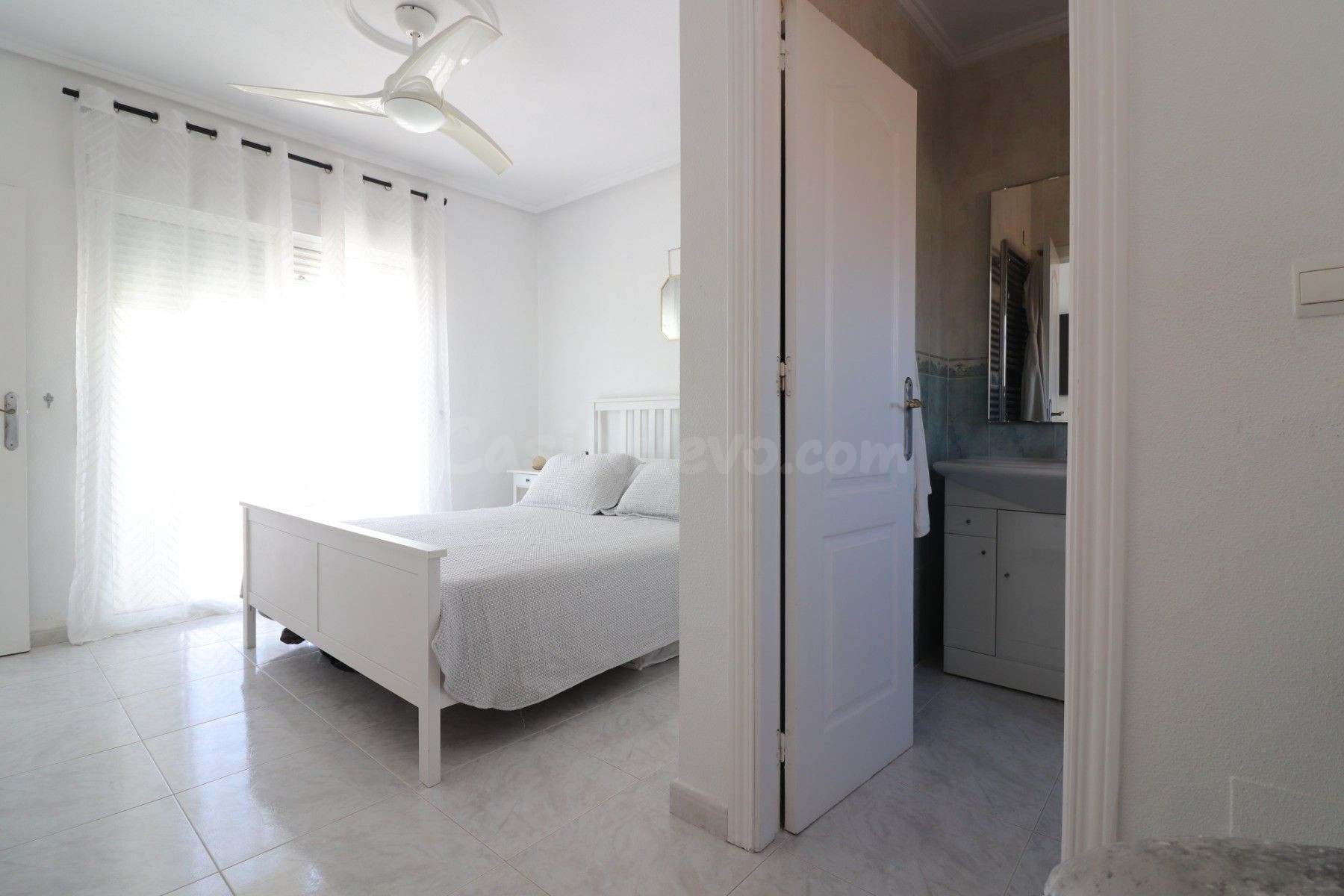Chalet 4 habitaciones 136m² en venta - Residencial benimar