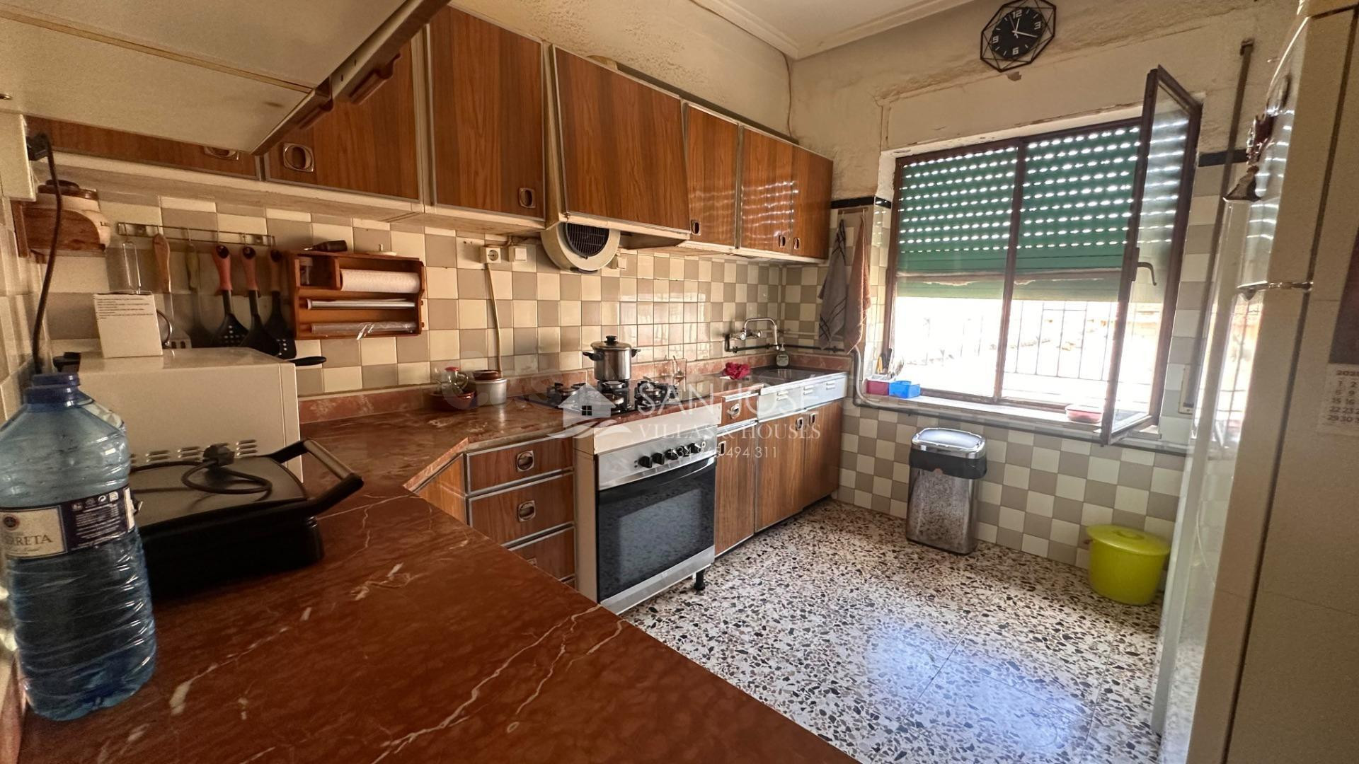 VENTA DE CHALET PARA REFORMAR EN LA ALGUEÑA - foto 2
