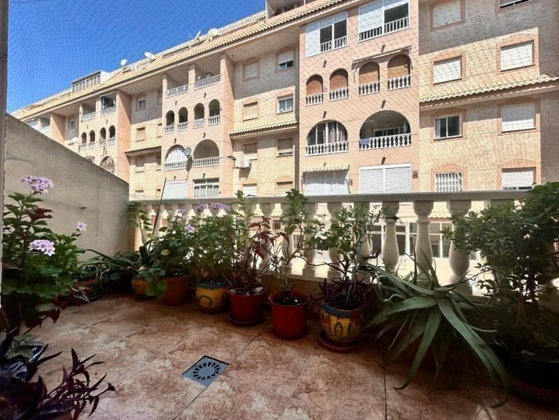 Encantador Apartamento en Torrevieja – Parque de las Naciones!!!