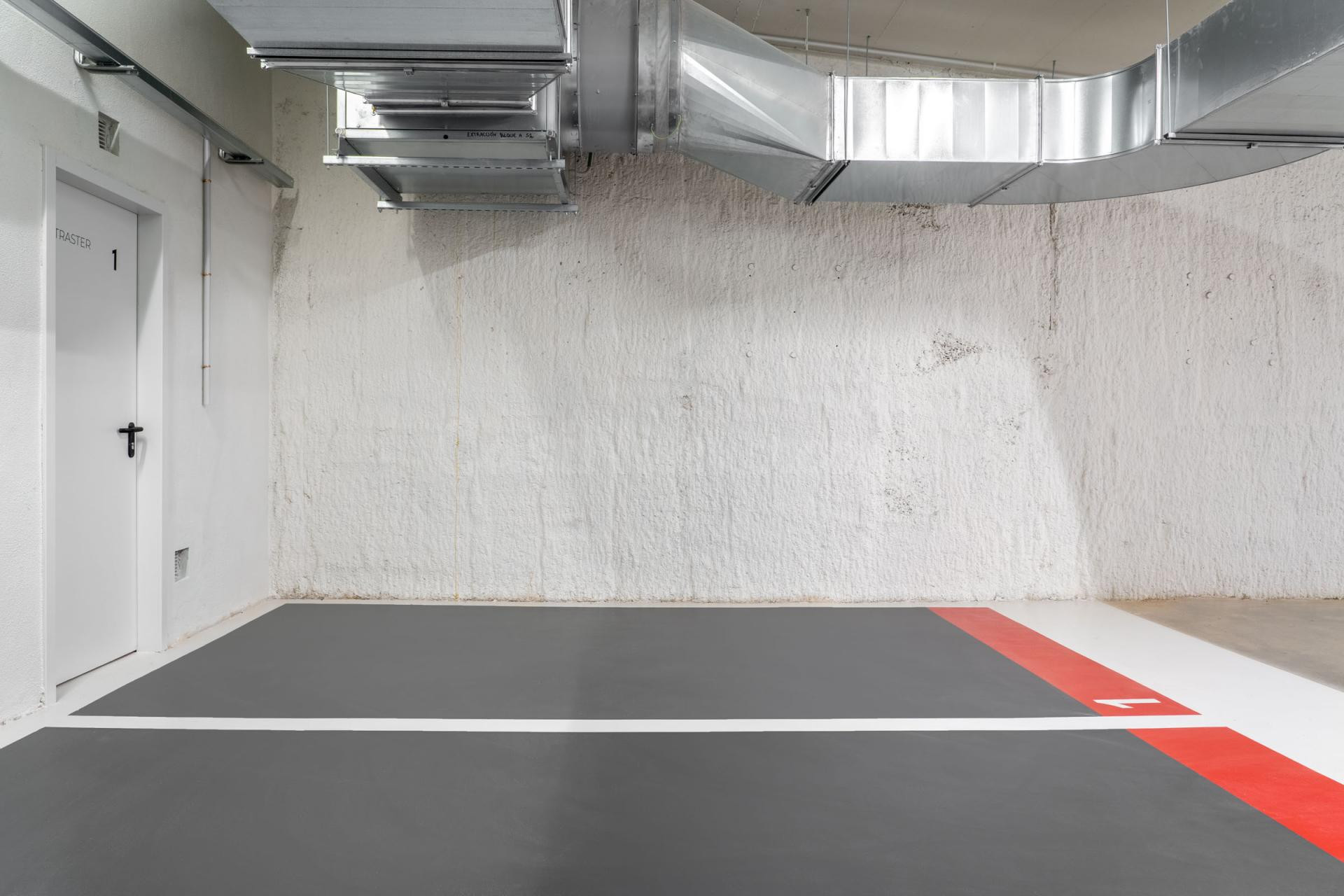 Parking 12m² en alquiler - Zona Avinguda Barcelona
