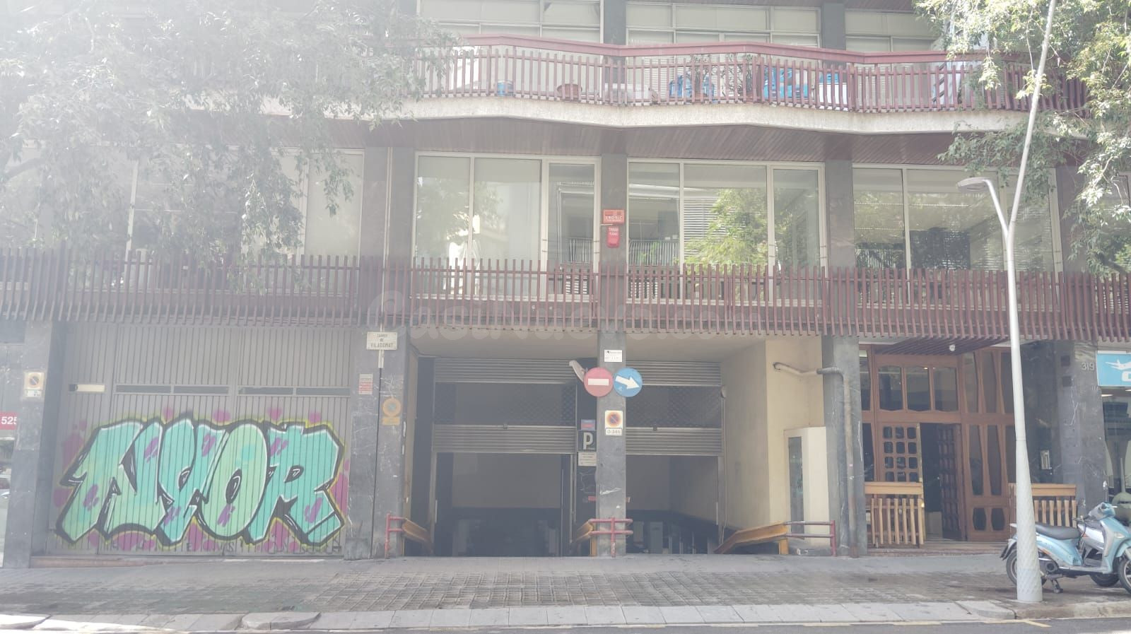 Parking de moto 8m² en alquiler - Eixample