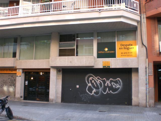 Parking de moto 6m² en alquiler - Barcelona